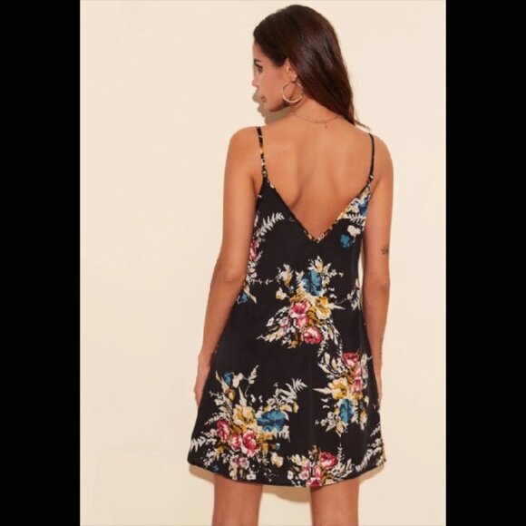 Black Floral Midi Dress - Picture 2 of 5
